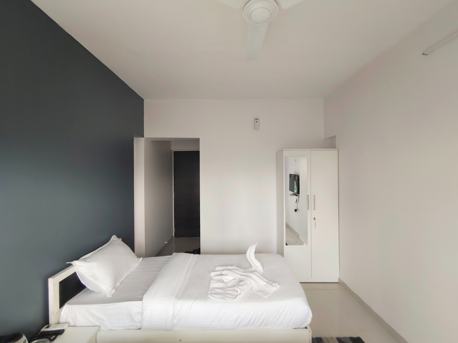 room-8
